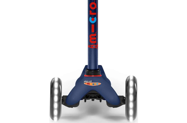 Micro Mini Deluxe LED Scooter, Navy Micro Mini Deluxe LED Scooter, Navy