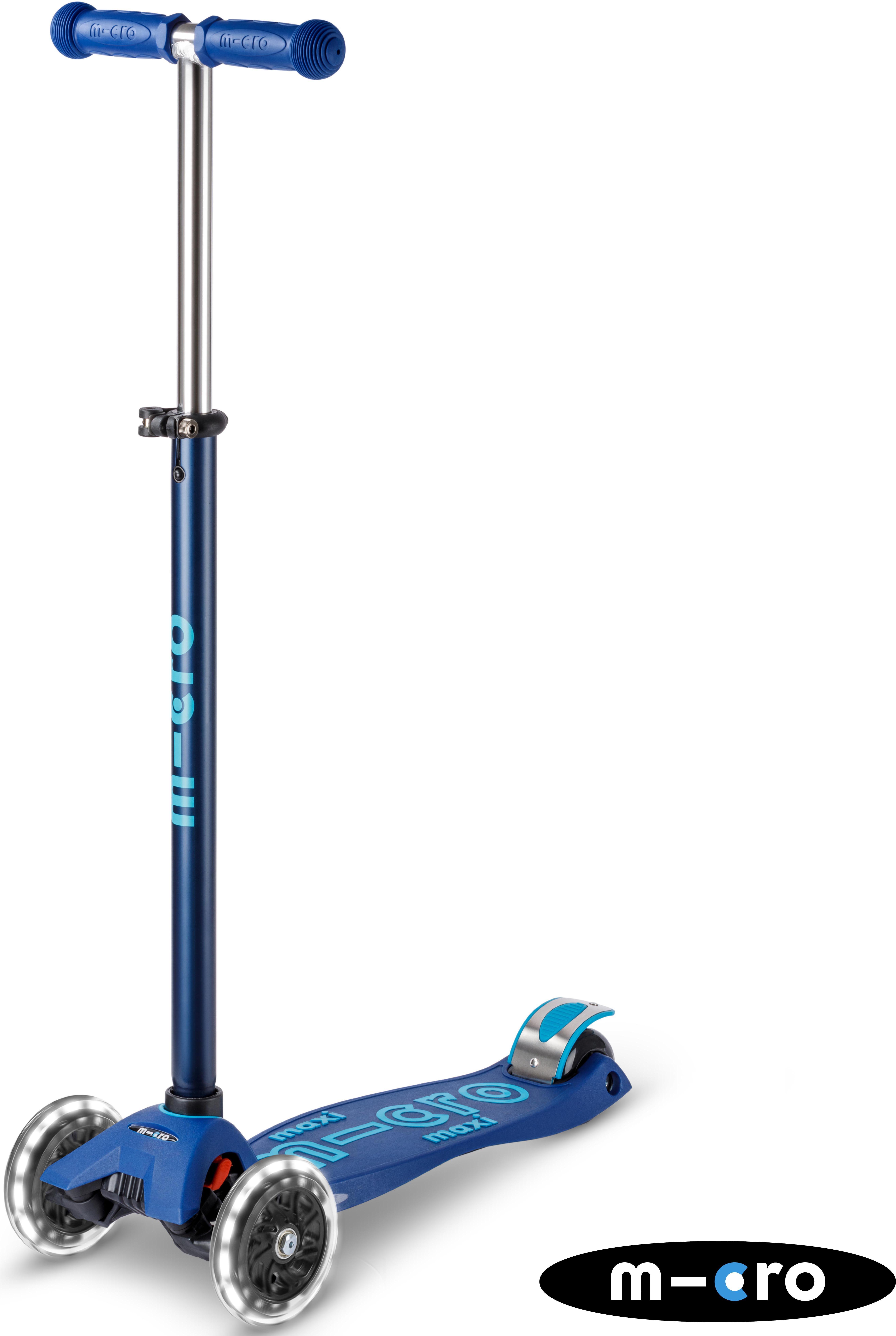 Maxi Micro Deluxe LED Scooter, Pink