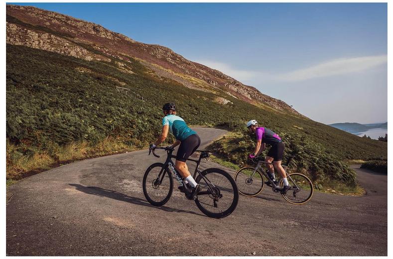 Altura Women's Airstream Shorts Black Altura Women's Airstream Shorts Black