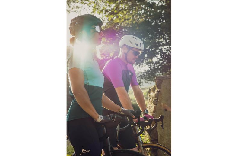 Altura Women's Airstream Shorts Black Altura Women's Airstream Shorts Black