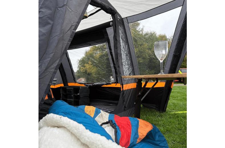OLPRO Hanley Breeze Inflatable Awning OLPRO Hanley Breeze Inflatable Awning