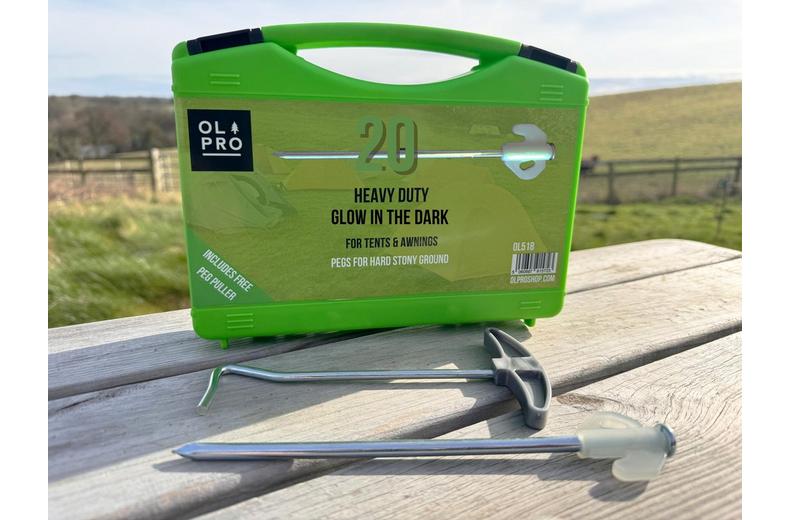Olpro Case of 20 Glow in the dark Pegs with Peg Puller Olpro Case of 20 Glow in the dark Pegs with Peg Puller