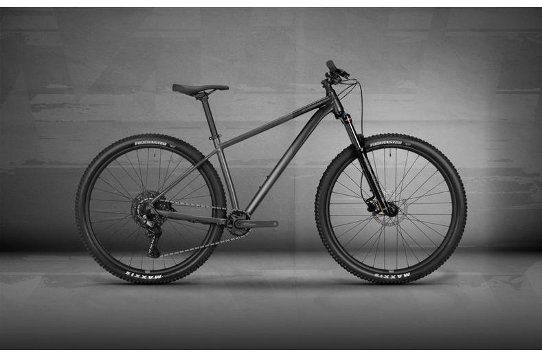 Boardman MHT 8.6 Mens Mountain Bike - M Frame Boardman MHT 8.6 Mens Mountain Bike - M Frame