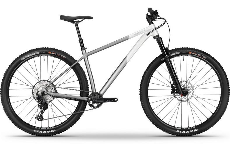 Boardman MHT 9.0 Mountain Bike - S Frame Boardman MHT 9.0 Mountain Bike - S Frame
