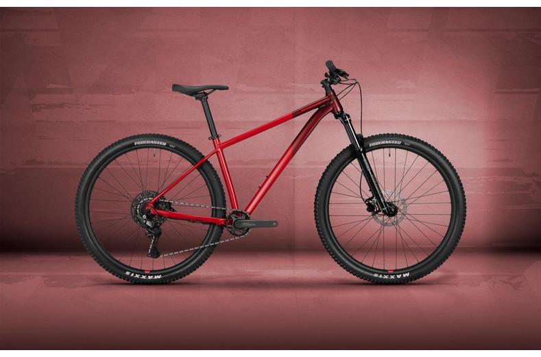 Boardman MHT 8.6 Mens Mountain Bike - M Frame Boardman MHT 8.6 Mens Mountain Bike - M Frame