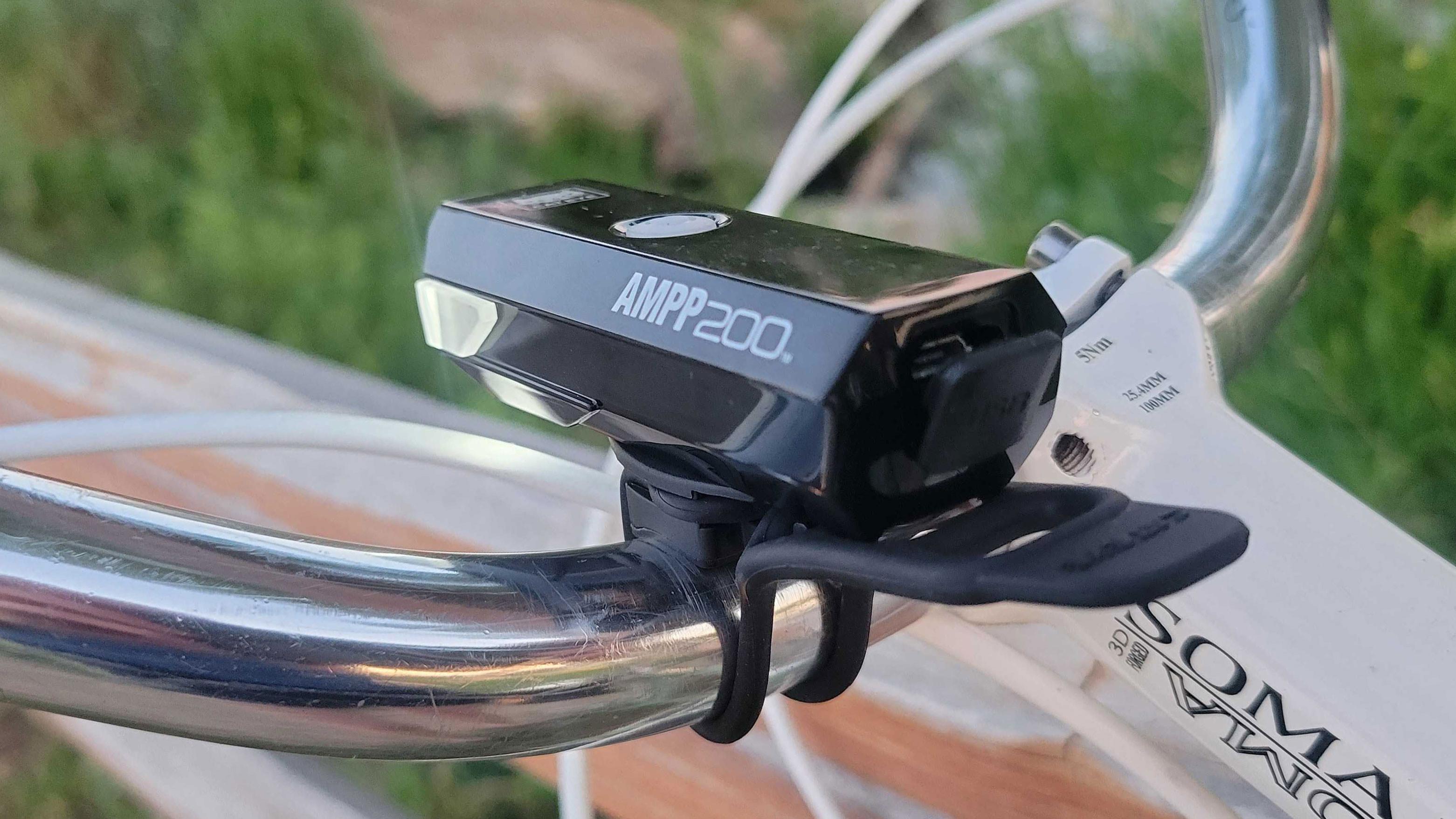 Cateye AMPP 200 Front Bike Light