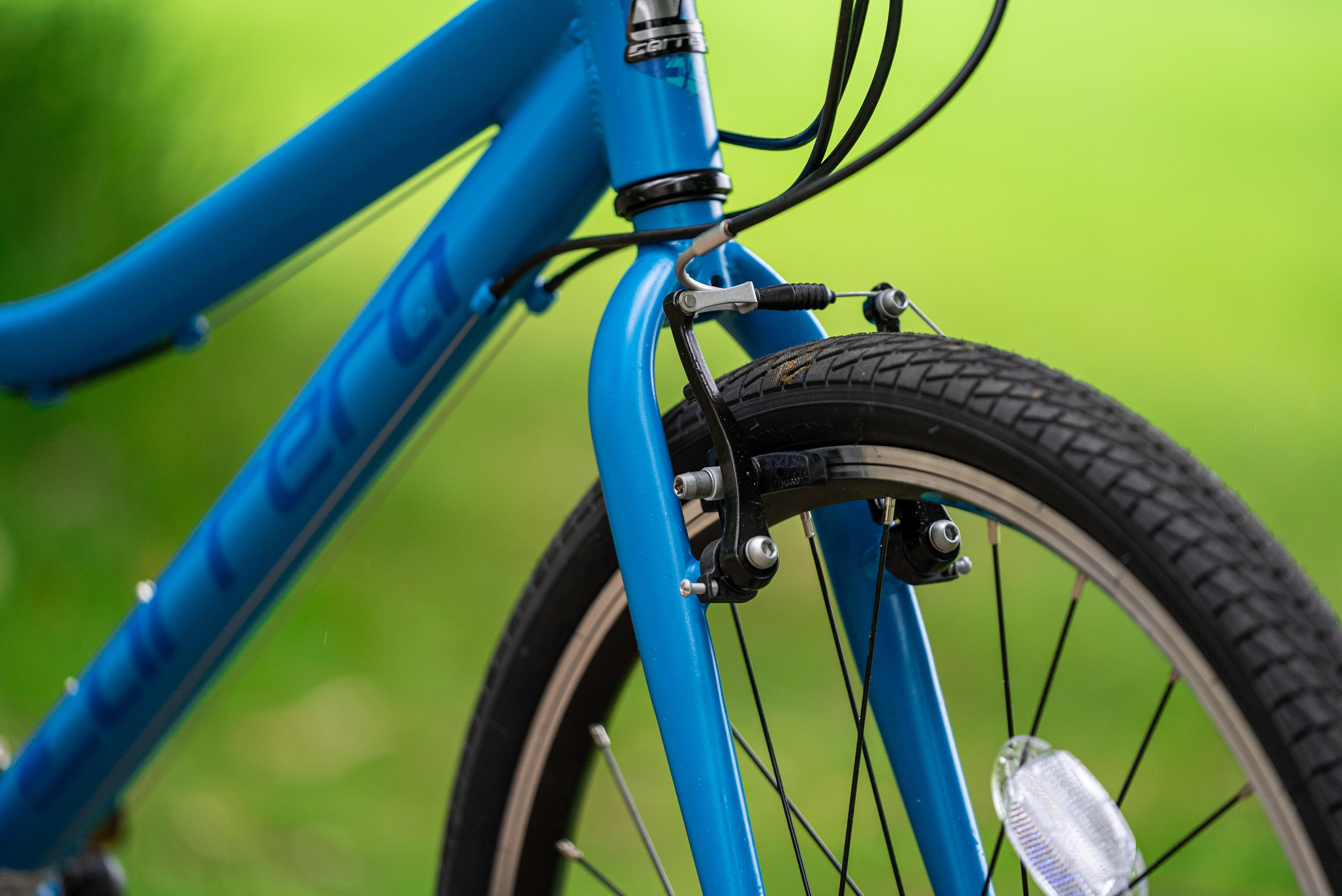 Carrera Saruna Junior Hybrid Bike - 24" Wheel