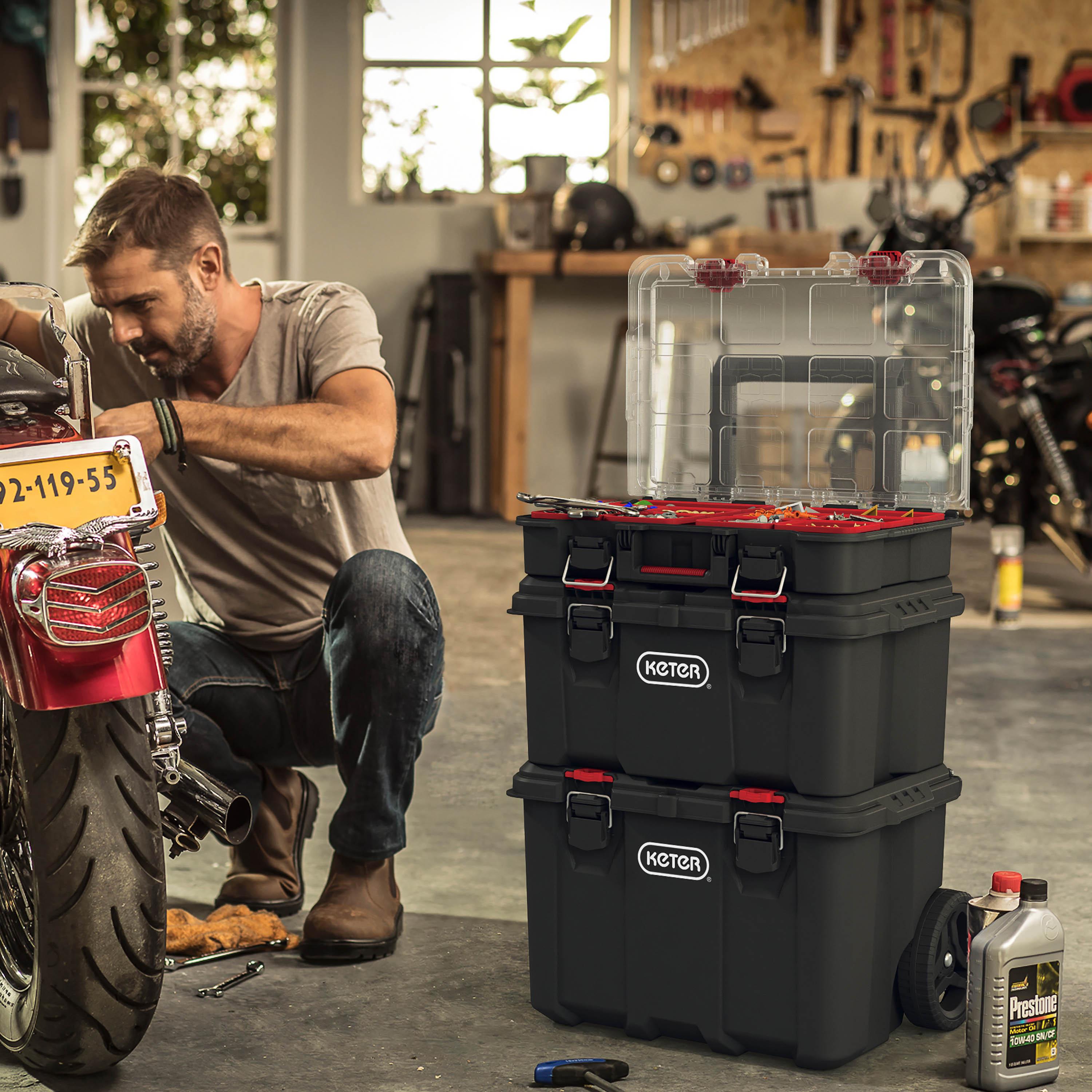 Keter Stack n Roll System