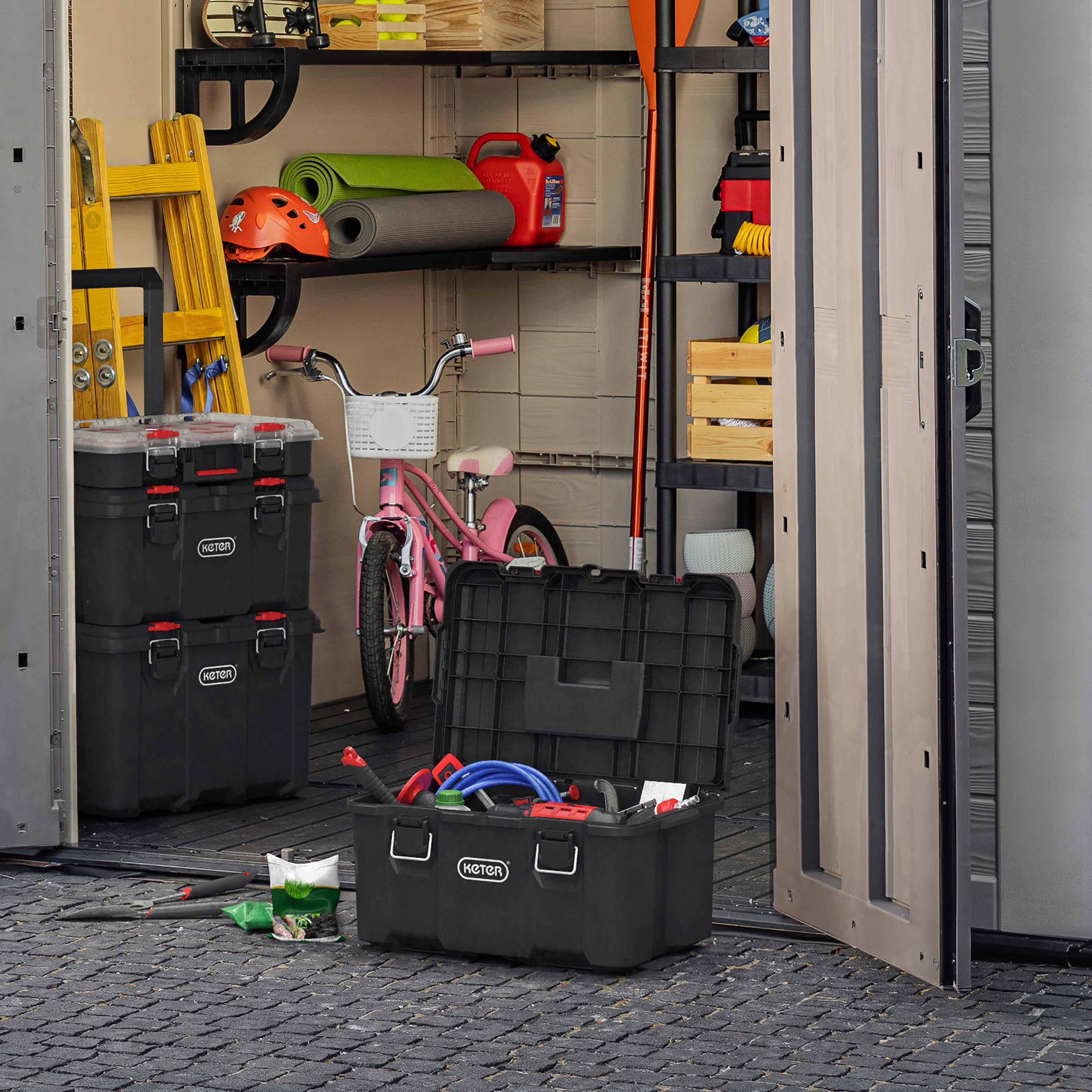 Keter Stack n Roll ToolBox