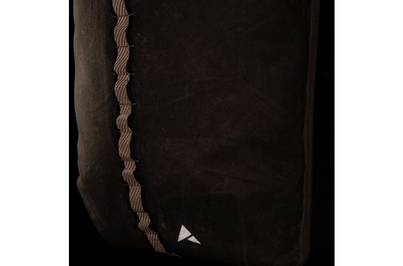 Heritage 12L Backpack 2021 Olive 12L Heritage 12L Backpack 2021 Olive 12L