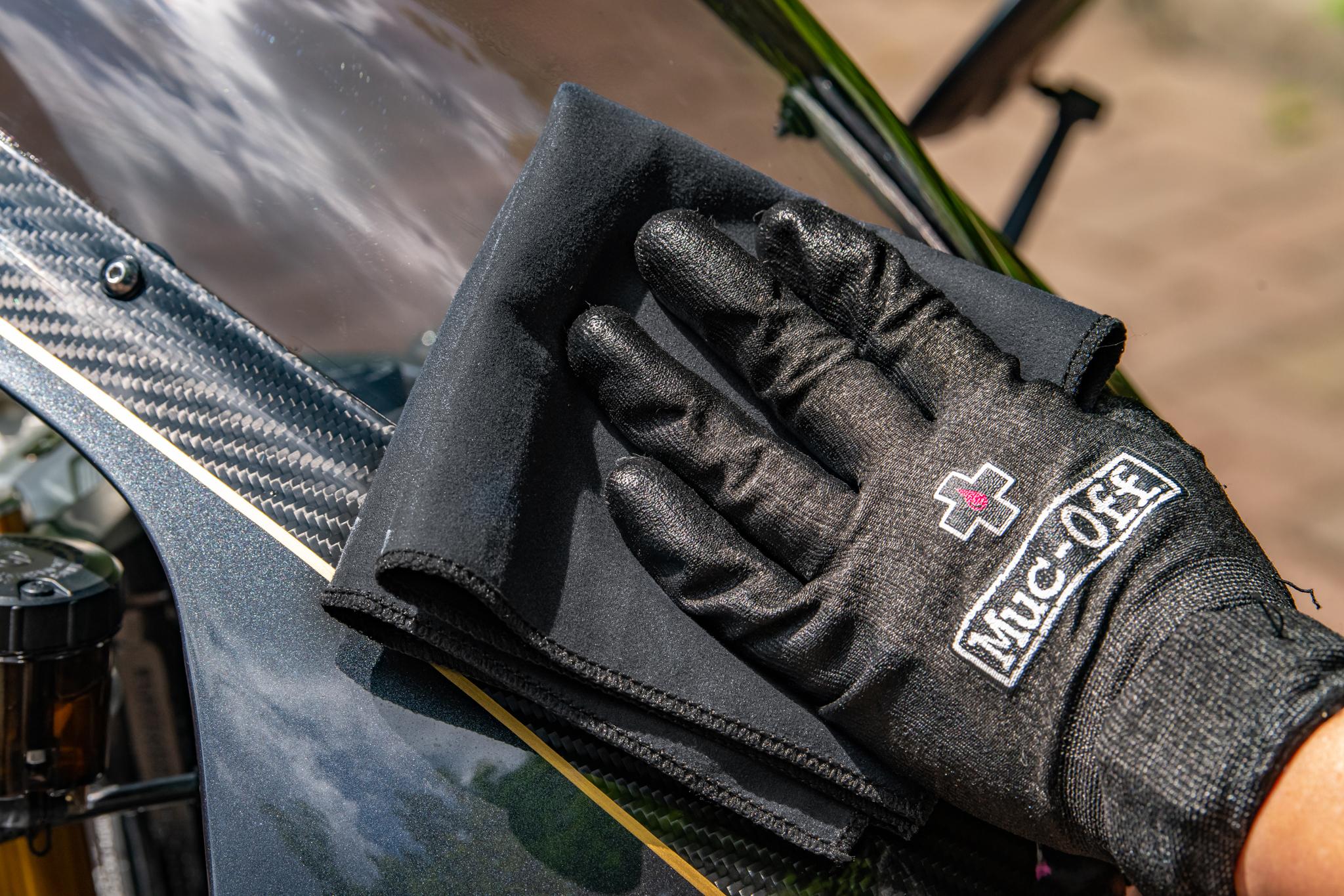 Muc Off Helmet Visor Goggle Polishing Cloth