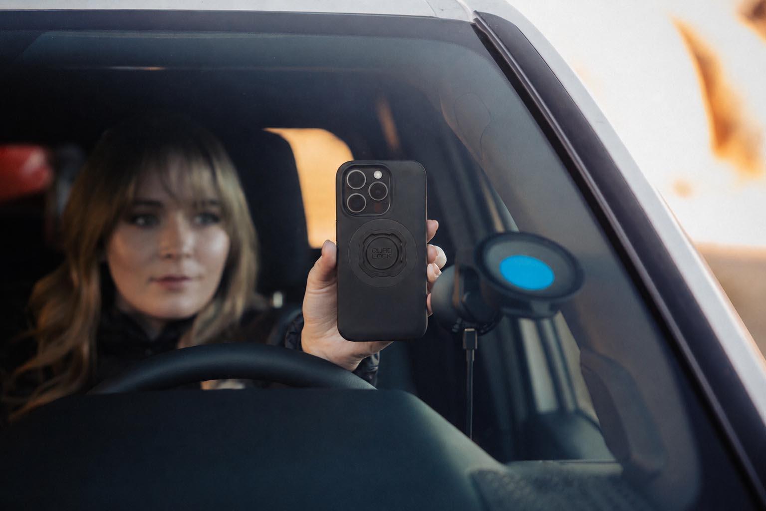 Quad Lock Black MAG iPhone Case - iPhone 14 Pro Max