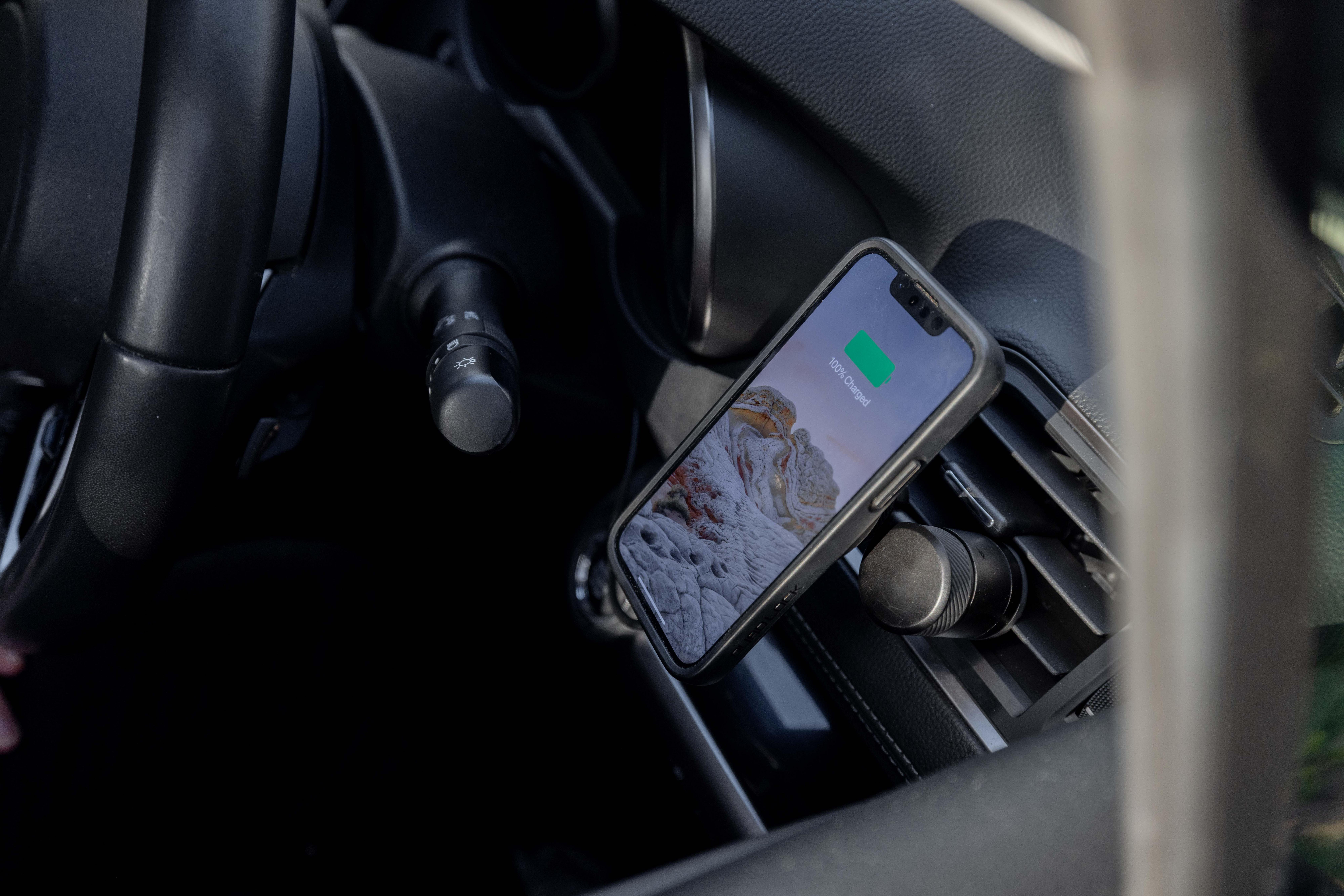 Quad Lock MAG Wireless Charging Head