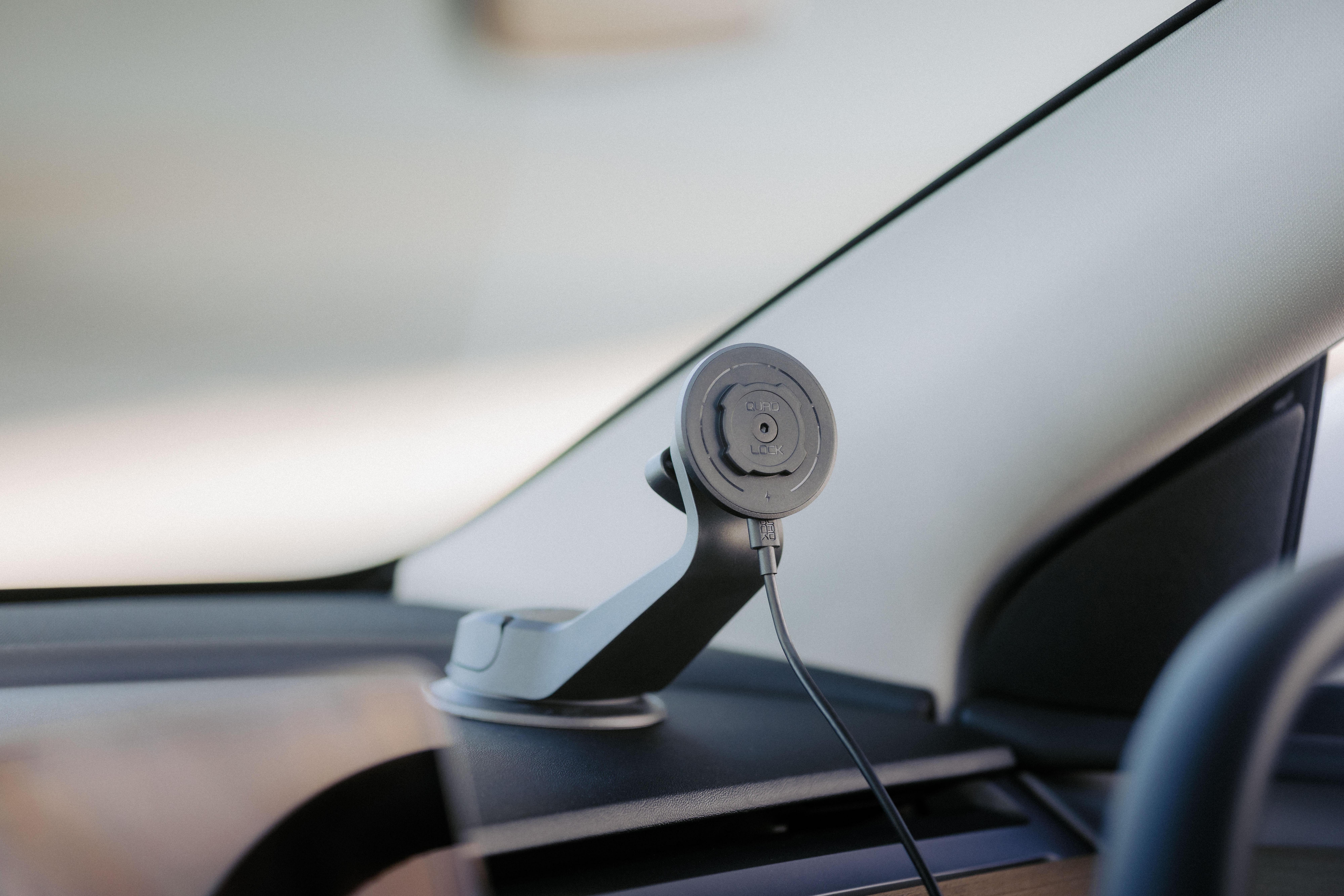 Quad Lock Window / Dash Car Mount
