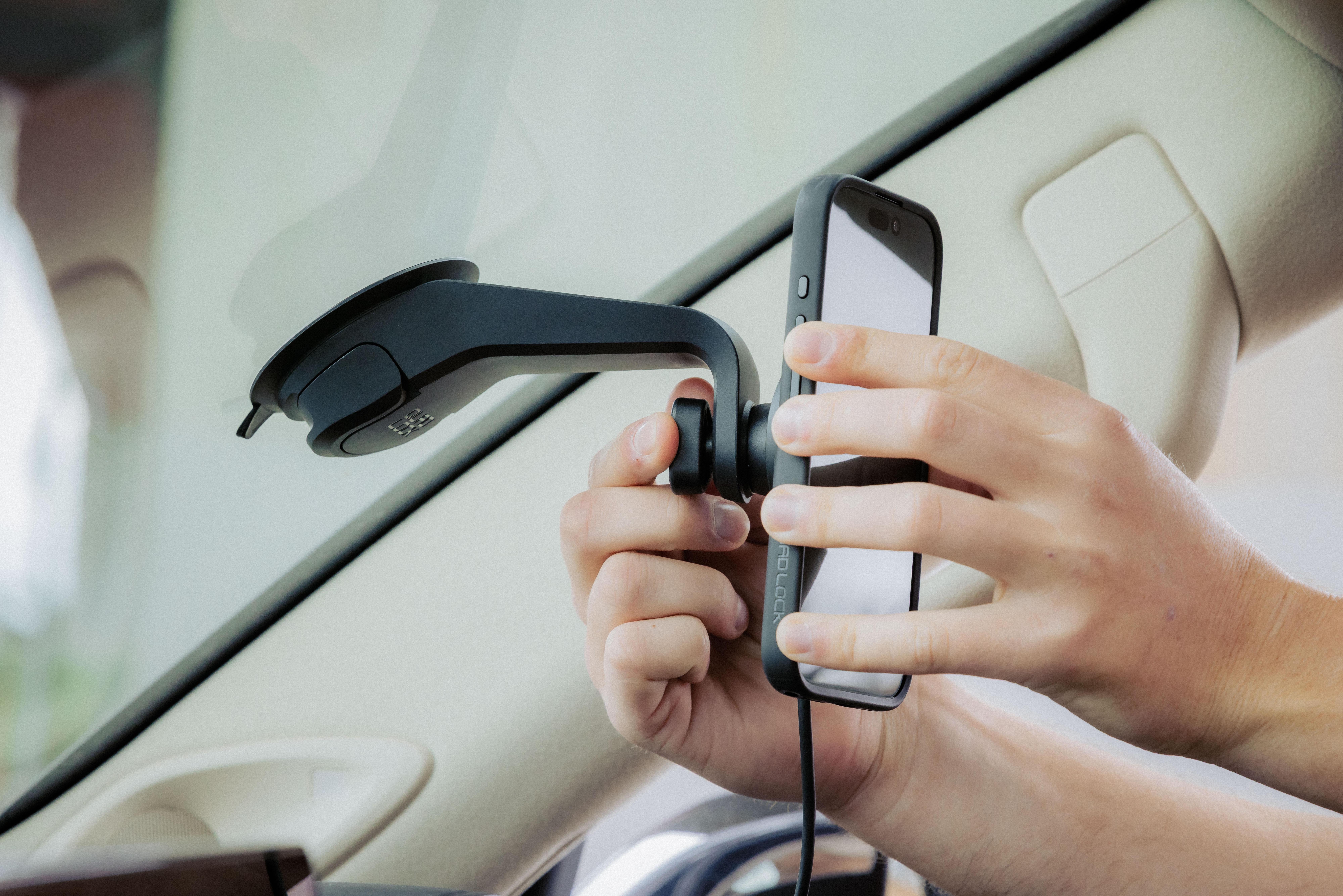 Quad Lock Window / Dash Car Mount