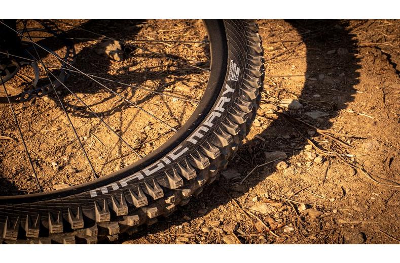 Schwalbe Magic Mary Folding Bike Tyre Schwalbe Magic Mary Folding Bike Tyre