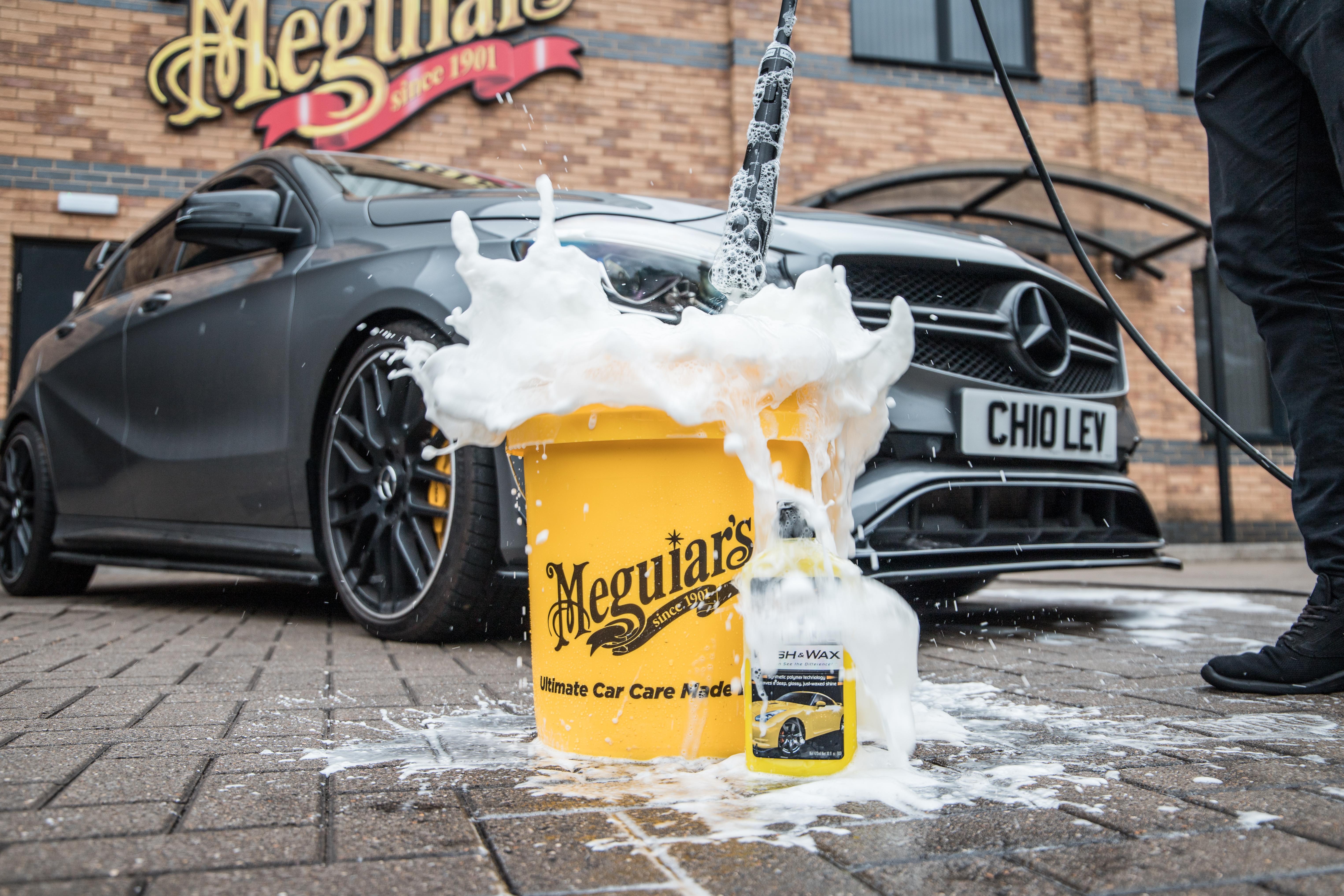 Meguiars RG203 5 Gallon Yellow Bucket