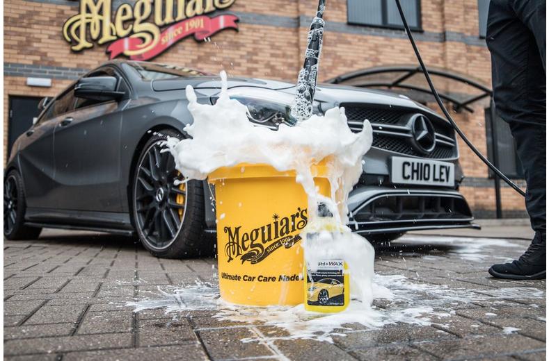 Meguiars RG203 5 Gallon Yellow Bucket Meguiars RG203 5 Gallon Yellow Bucket