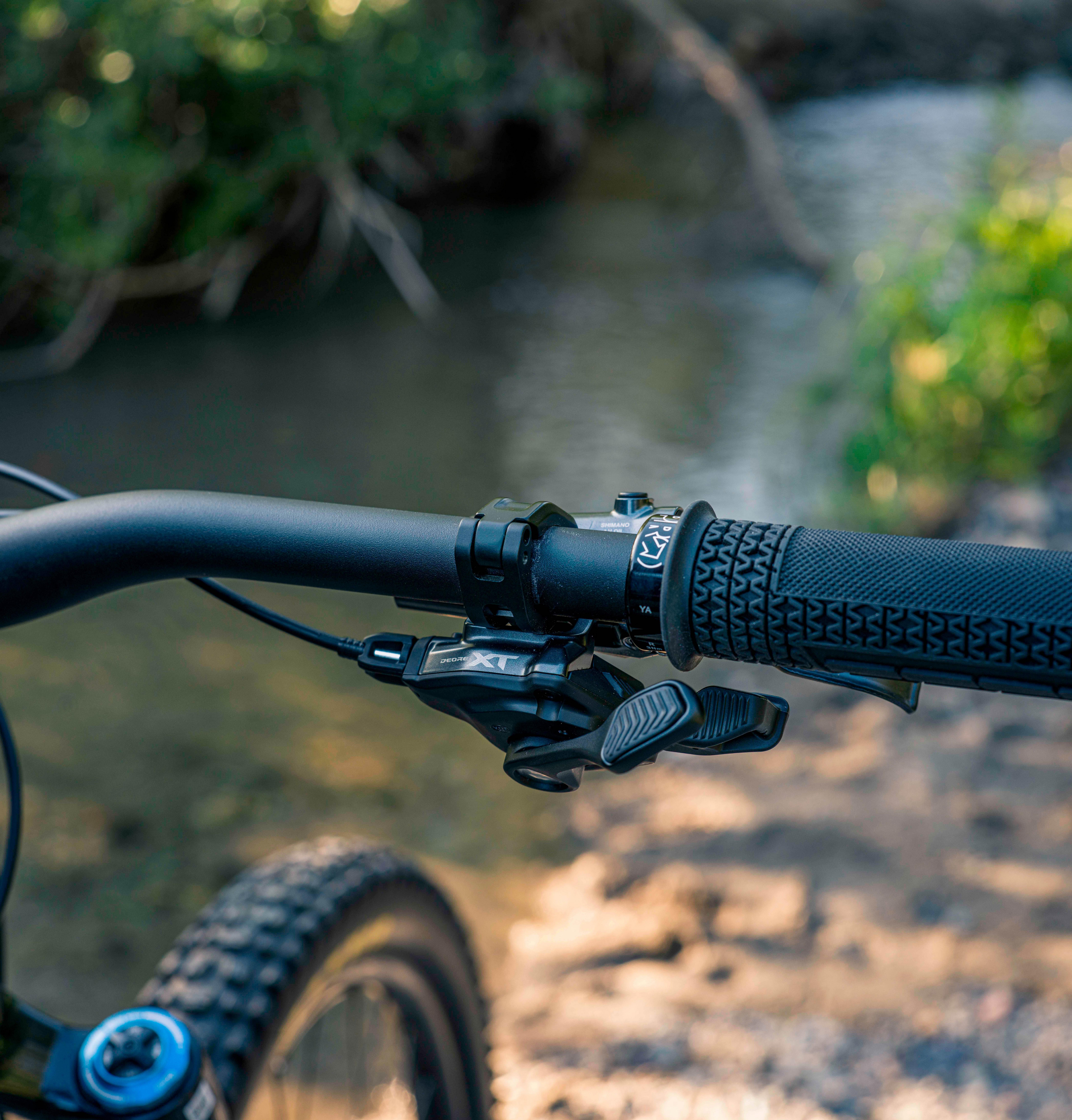 Shimano Deore XT SL-M8200 12-speed Shifter, I-Spec EV Mount