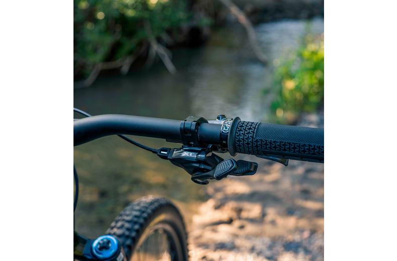 Shimano Deore XT SL-M8200 12-speed Shifter, I-Spec EV Mount Shimano Deore XT SL-M8200 12-speed Shifter, I-Spec EV Mount