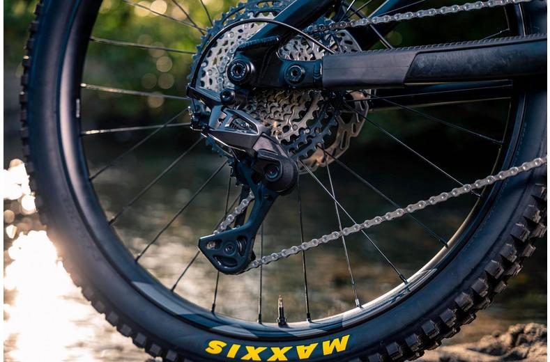 Shimano Deore XT RD-M8200 12-speed Rear Derailleur SGS Cage Shimano Deore XT RD-M8200 12-speed Rear Derailleur SGS Cage