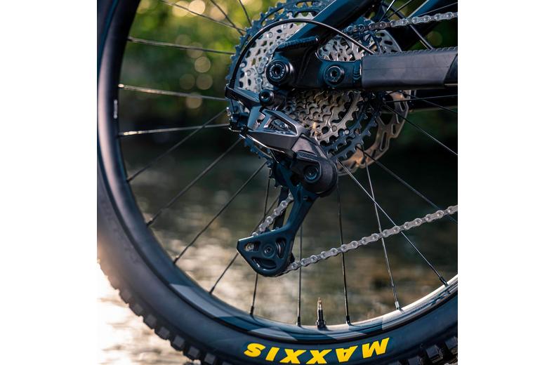 Shimano Deore XT RD-M8200 12-speed Rear Derailleur SGS Cage Shimano Deore XT RD-M8200 12-speed Rear Derailleur SGS Cage