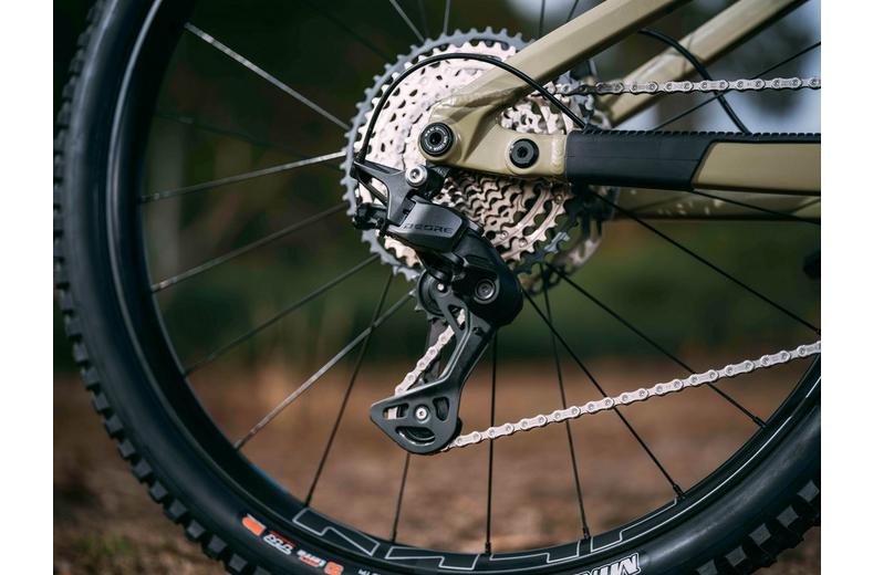 Shimano Deore CS-M6200 12-speed Cassette 10-51T Shimano Deore CS-M6200 12-speed Cassette 10-51T