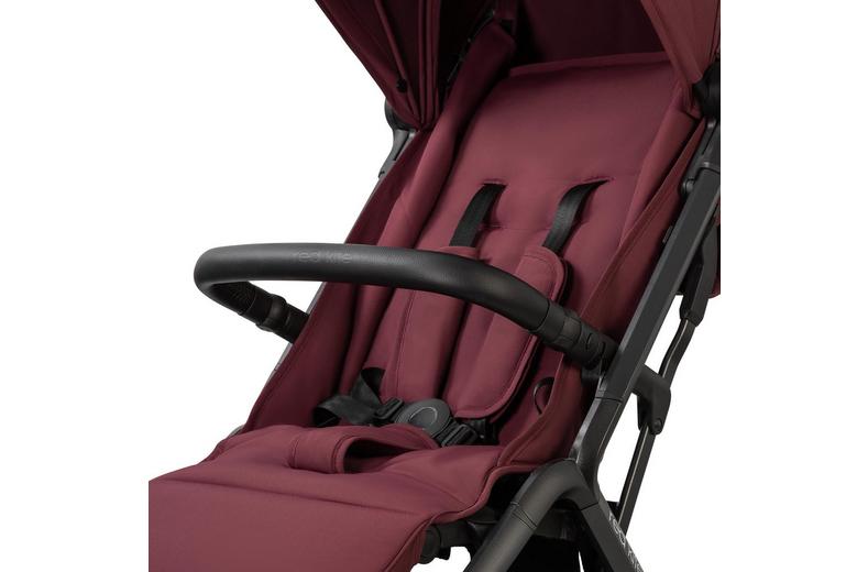 Red Kite Push Me Explore Stroller - Black Red Kite Push Me Explore Stroller - Black