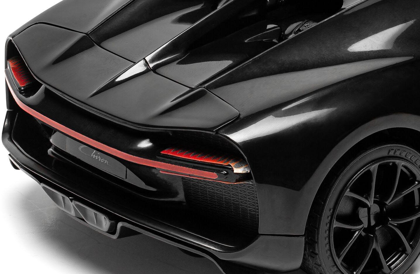 Bugatti Chiron - Black