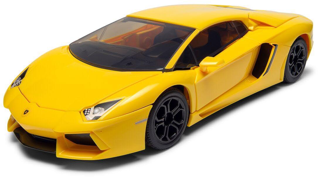 Lamborghini Aventador - Yellow