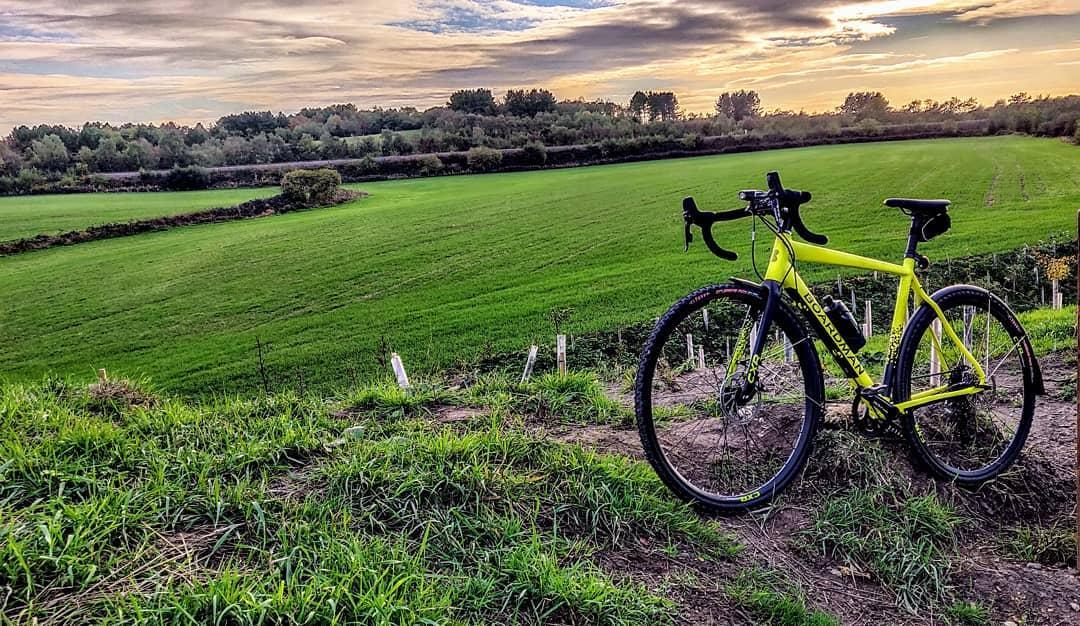 boardman cxr 8.9 road bike