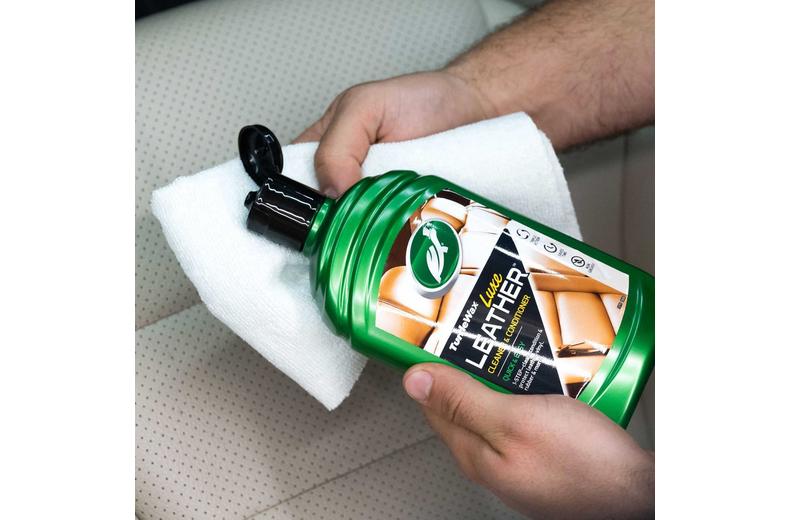 Turtle Wax Luxe Leather Cleaner & Conditioner 500ML Turtle Wax Luxe Leather Cleaner & Conditioner 500ML