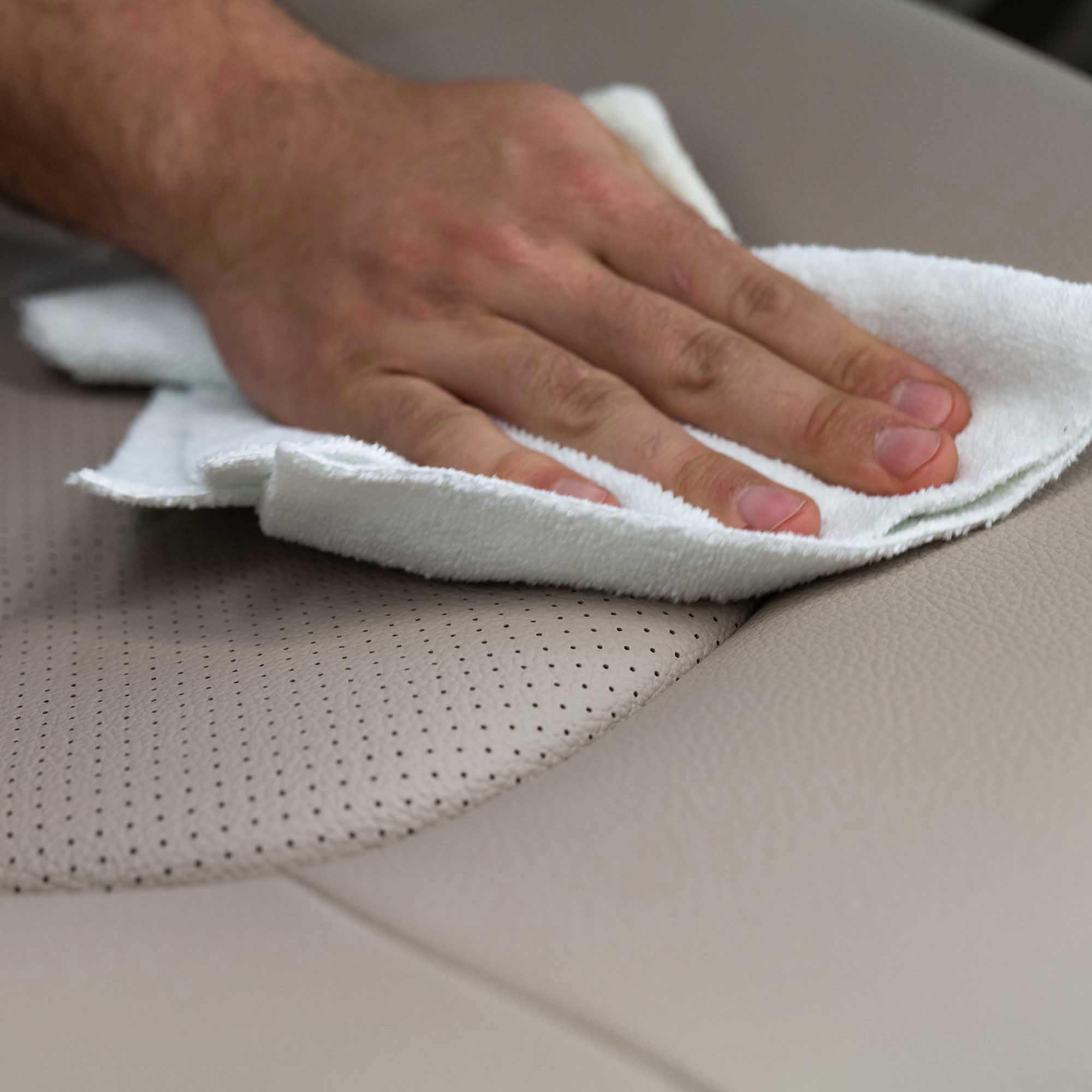 Turtle Wax Luxe Leather Cleaner & Conditioner 500ML