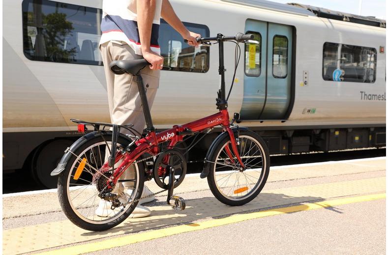 Dahon VYBE D7 Folding Bike - 20" Wheel Dahon VYBE D7 Folding Bike - 20" Wheel