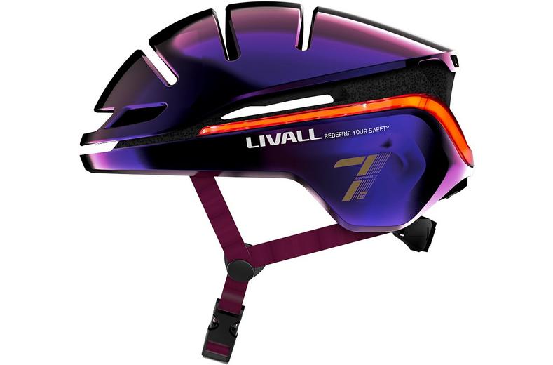 Livall Evo21 Smart Leisure Helmet Ultraviolet Large 58-62cm Livall Evo21 Smart Leisure Helmet Ultraviolet Large 58-62cm