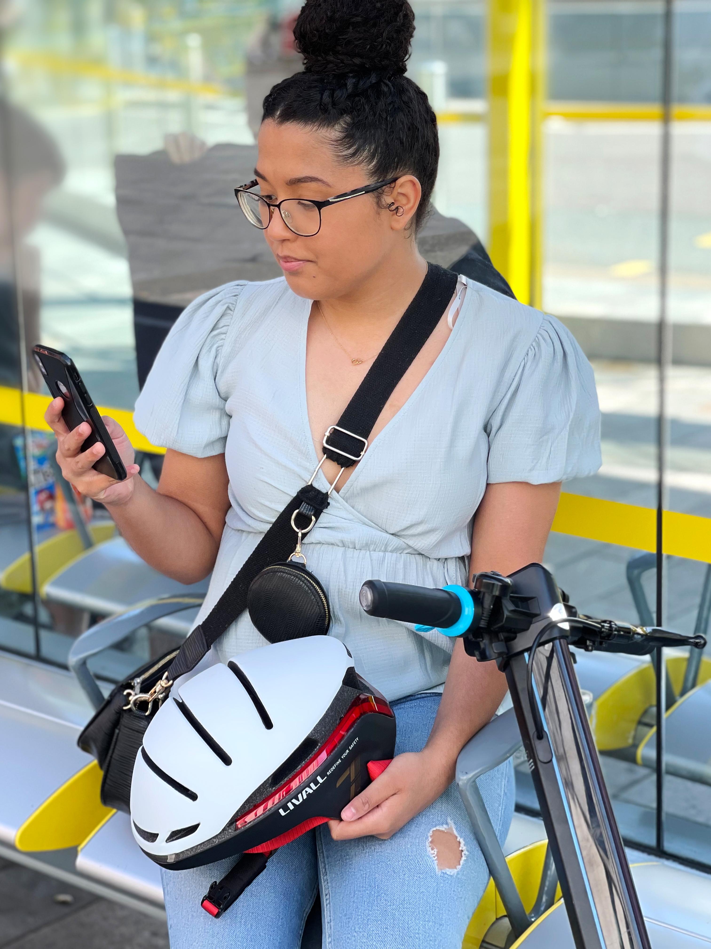 Livall Evo21 Smart Leisure Helmet