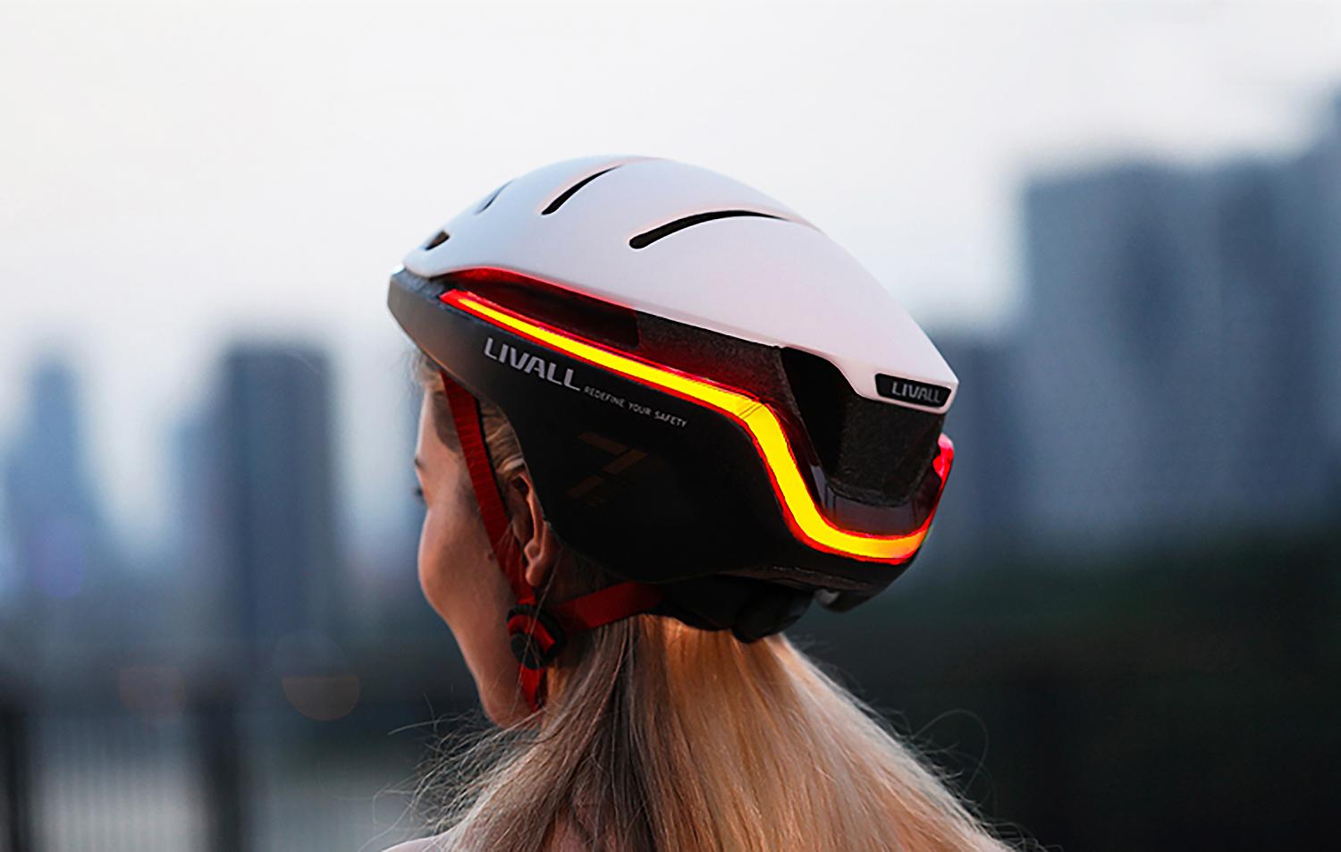 Livall Evo21 Smart Leisure Helmet