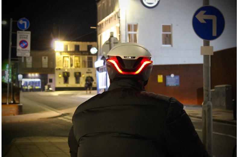 Livall Evo21 Smart Leisure Helmet Livall Evo21 Smart Leisure Helmet