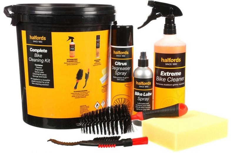 Halfords Cleaning Kit Halfords Cleaning Kit