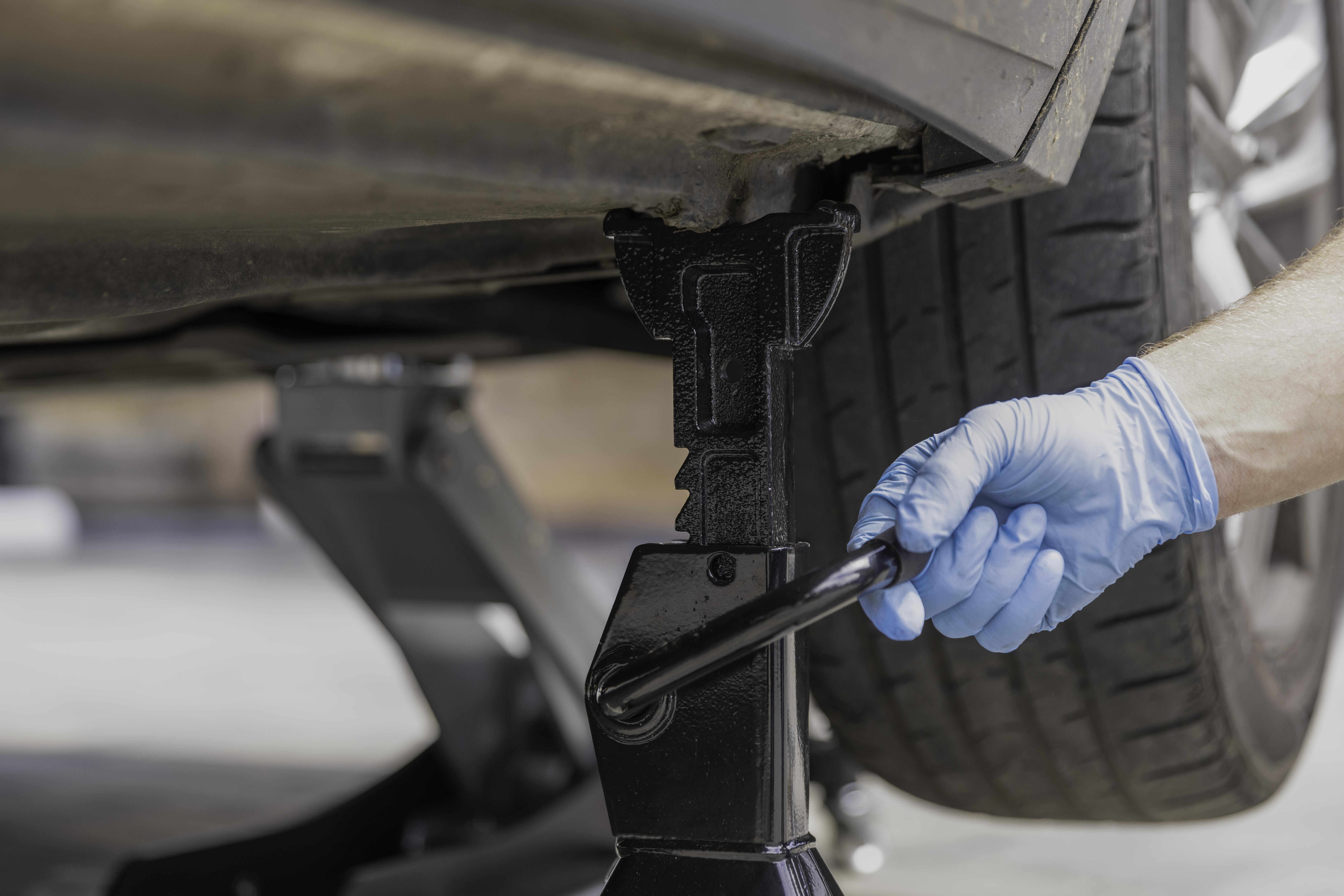 Halfords Advanced 4 Tonne Magic Quick-Lift Jack Stands