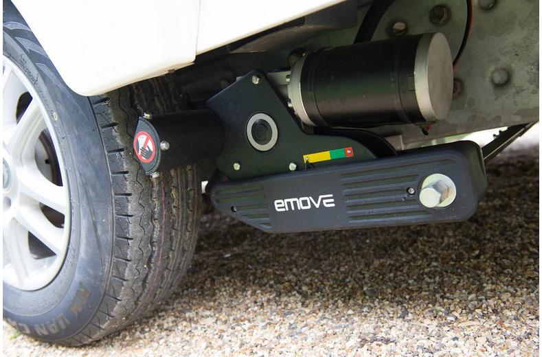 EM203 Chain Driven Caravan Mover EM203 Chain Driven Caravan Mover