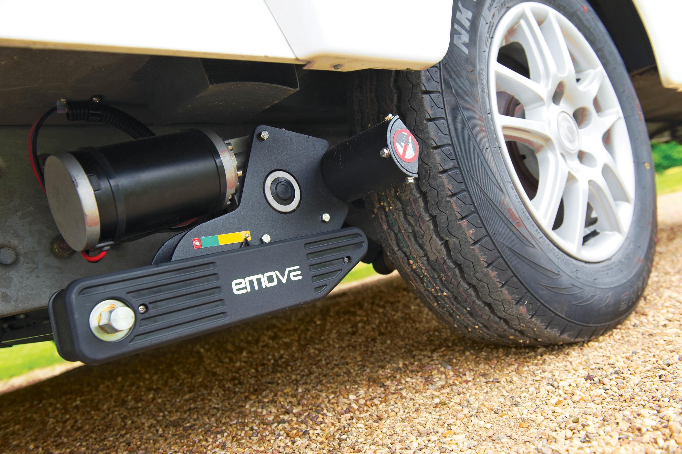 EM203 Chain Driven Caravan Mover