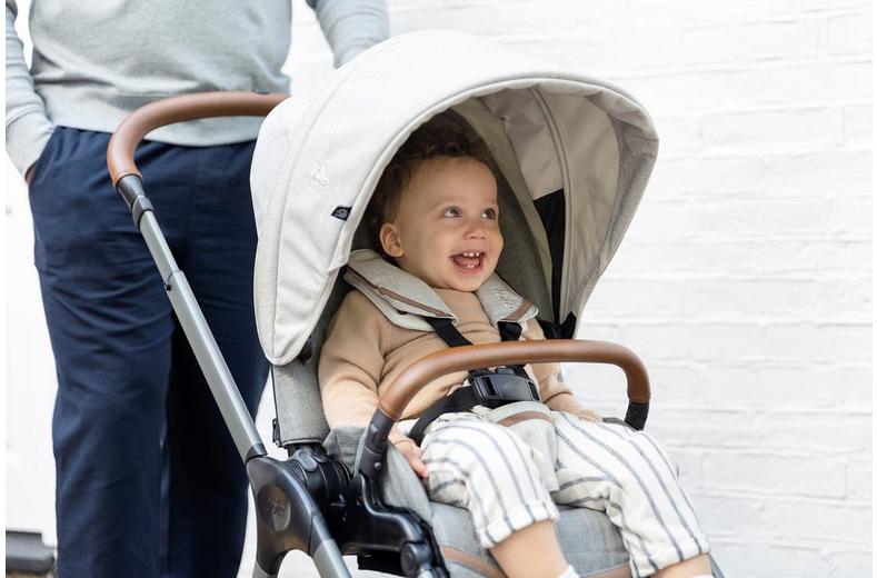 Joie Signature Finiti Flex 2n1 Pram Joie Signature Finiti Flex 2n1 Pram