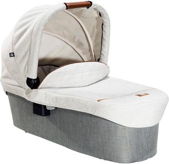 Ramble Carrycot (includes rain cover)