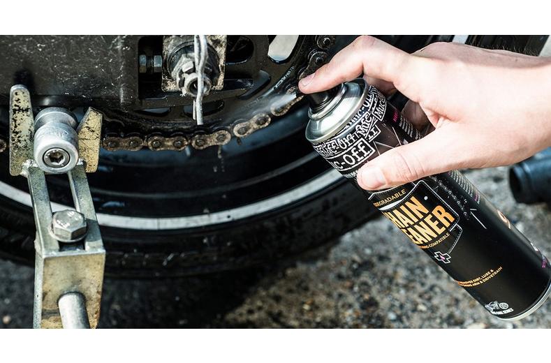 Muc-Off Motorcycle Chain Cleaner - 400ml Muc-Off Motorcycle Chain Cleaner - 400ml