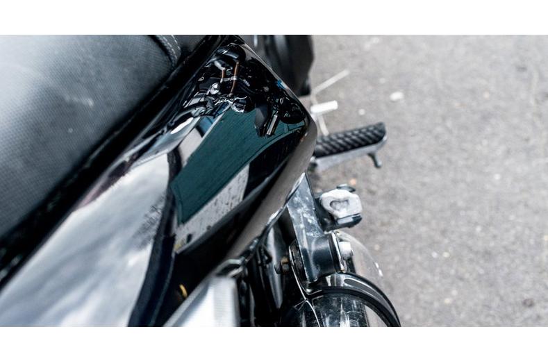 Muc-Off Motorcycle Miracle Shine Polish - 500ml Muc-Off Motorcycle Miracle Shine Polish - 500ml