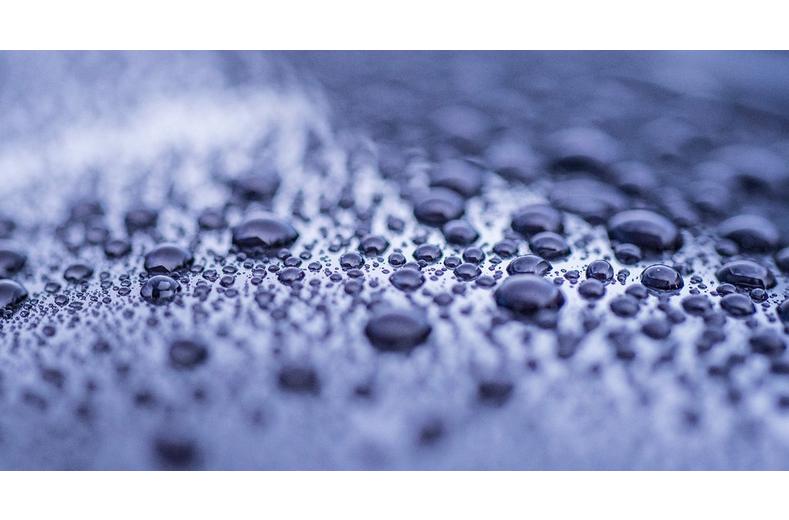 Muc-Off Motorcycle Miracle Shine Polish - 500ml Muc-Off Motorcycle Miracle Shine Polish - 500ml