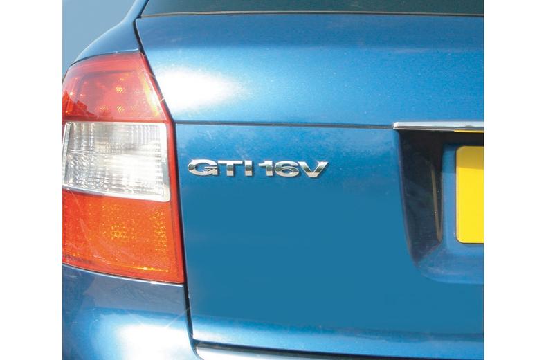 Chrome Letter Badge H Chrome Letter Badge H