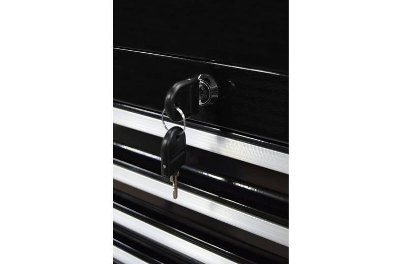 Halfords 5 Drawer Top Chest - Black Halfords 5 Drawer Top Chest - Black