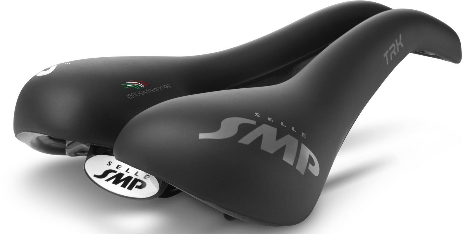 Halfords Selle SMP Selle Smp Trk Saddle, Medium, Black | Extra 8% off for BC Members